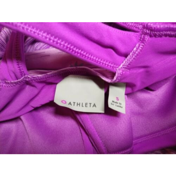 Athleta Stride Crunch and Punch Tank Jazzy Purple Size Small Excellent Athletic - Picture 3 of 5